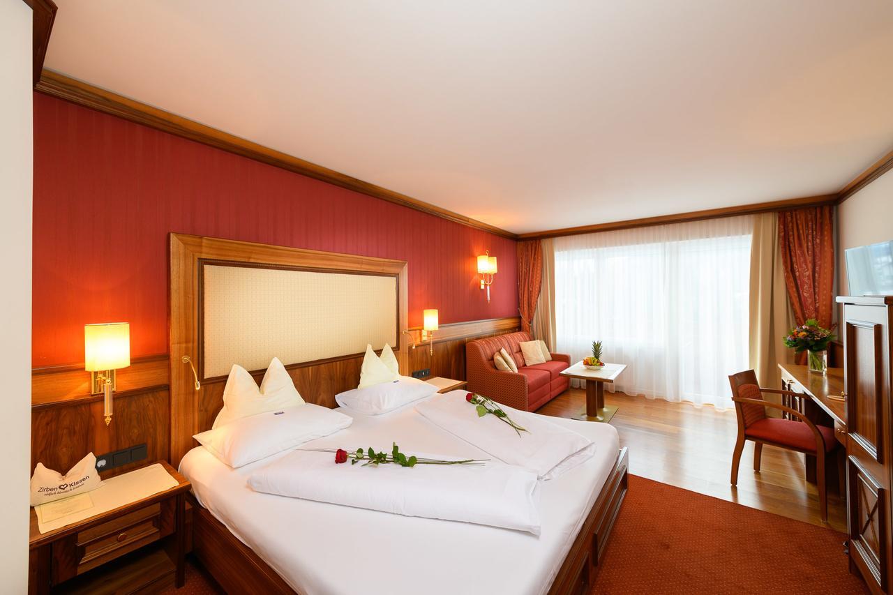 Royal Double Room Balcony,830948867:JPEG